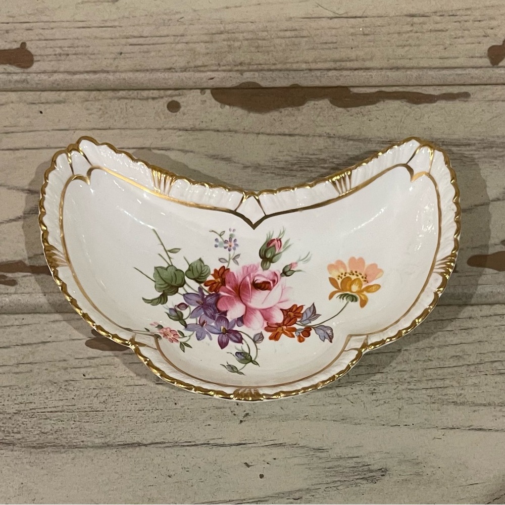 Royal Crown Derby Posies Floral Flower White Bone China Crescent